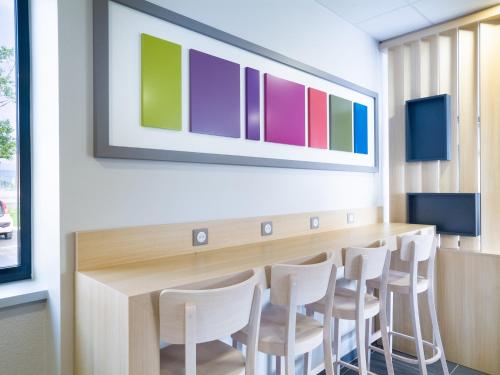 Restaurante, B&B HOTEL Colmar Expo in Colmar Restaurante, B&B HOTEL Colmar Expo in Colmar