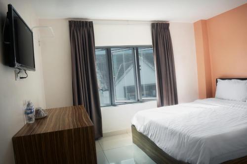 Guestroom, Brezza Hotel Lumut in Lumut Guestroom, Brezza Hotel Lumut in Lumut