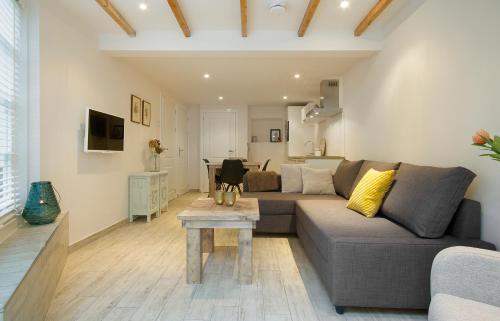 "Karel de Grote" Bergen in Bergen "Karel de Grote" Bergen in Bergen