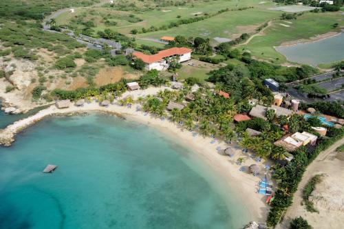 This photo about Bantopa Apartments and Villas shared on HyHotel.com