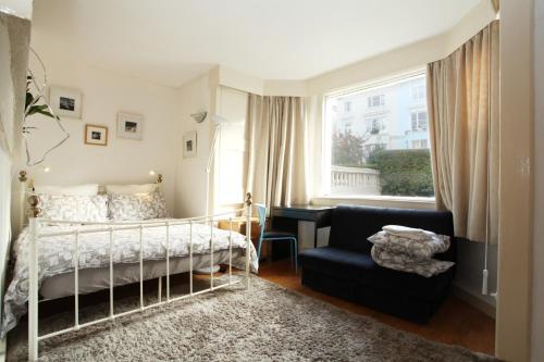 Belsize Park Studio Apartments 
Belsize Park Studio Apartments