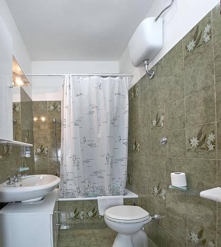 Baño, Il Melograno in Foligno Baño, Il Melograno in Foligno