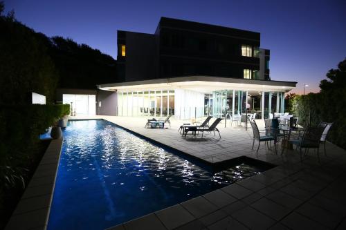 Úszómedence, Springfield Lakes Hotel in Ipswich Úszómedence, Springfield Lakes Hotel in Ipswich