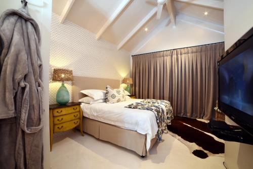 Guestroom, The Boat Shed by The Oyster Collection in Kenton-on-Sea Guestroom, The Boat Shed by The Oyster Collection in Kenton-on-Sea
