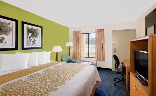 Days Inn by Wyndham Easton in Easton (MD) Days Inn by Wyndham Easton in Easton (MD)