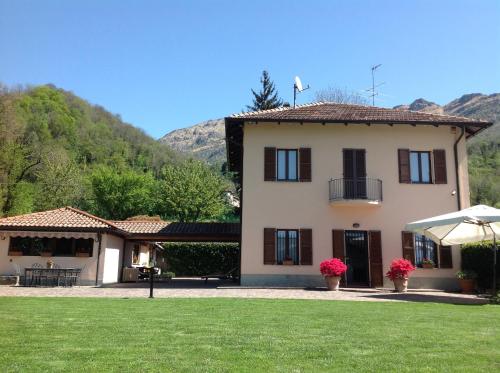 Mono Chalet Alessandra
Mono Chalet Alessandra