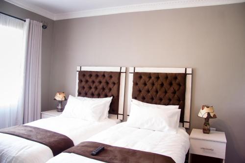 This photo about Sarum Lodge shared on HyHotel.com