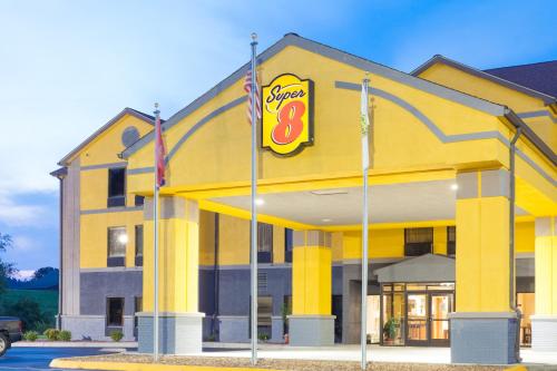 Bejárat, Super 8 By Wyndham Crossville Tn in Crossville Bejárat, Super 8 By Wyndham Crossville Tn in Crossville