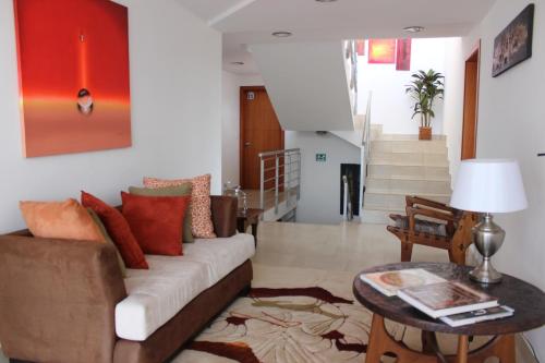 This photo about Resuniv shared on HyHotel.com