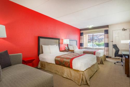 Ramada by Wyndham Albuquerque Airport in Albuquerque (NM) Ramada by Wyndham Albuquerque Airport in Albuquerque (NM)