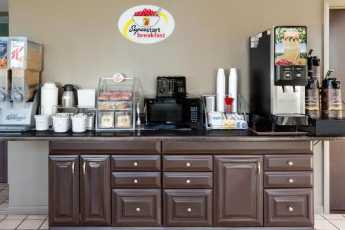 Nourriture et boissons, Super 8 By Wyndham St. Augustine in St. Augustine (FL) Nourriture et boissons, Super 8 By Wyndham St. Augustine in St. Augustine (FL)