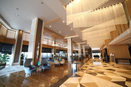 Lobby, Ramada Plaza by Wyndham Konya near Konya Airport Lobby, Ramada Plaza by Wyndham Konya near Konya Airport