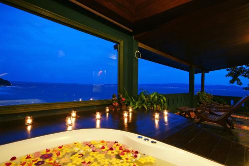 シー ブリーズ リゾート (Sea Breeze Resort) in コー パンガン シー ブリーズ リゾート (Sea Breeze Resort) in コー パンガン