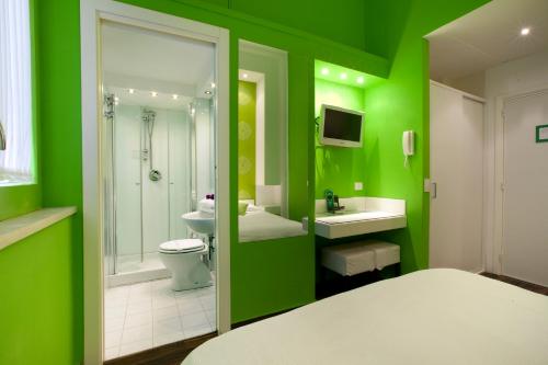 This photo about Sorrento Apartments One shared on HyHotel.com