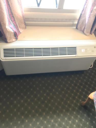 在meiguo.com看到的Home Town Inn的介绍图片