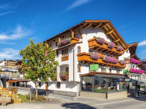 This photo about Hotel Garni Montana shared on HyHotel.com