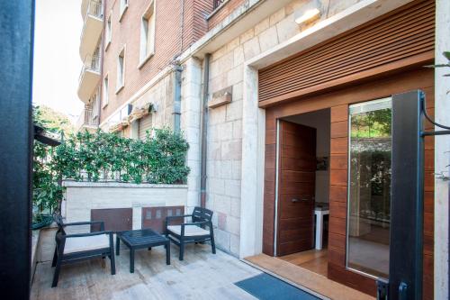 Instalaciones, Gallery House in Near Center Instalaciones, Gallery House in Near Center