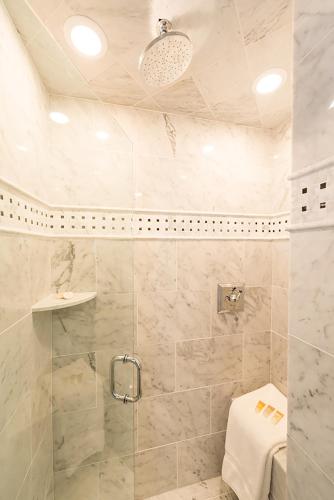 在meiguo.com看到的The Newport Inn的介绍图片