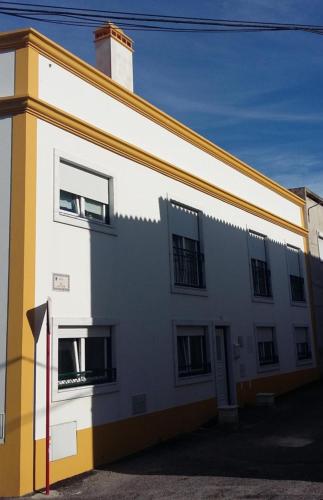 Tempat Masuk, Rumah 125 m² dengan 2 kamar tidur dan 1 kamar mandi pribadi di Pusat Kota Peniche (Saudade Peniche Apartment) in Peniche Tempat Masuk, Rumah 125 m² dengan 2 kamar tidur dan 1 kamar mandi pribadi di Pusat Kota Peniche (Saudade Peniche Apartment) in Peniche