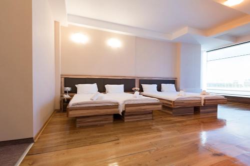 This photo about Hotel Admiral Arena Garni shared on HyHotel.com