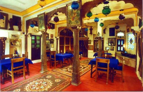 مطعم, Haveli Braj Bhushanjee Heritage Hotel in بوندي مطعم, Haveli Braj Bhushanjee Heritage Hotel in بوندي