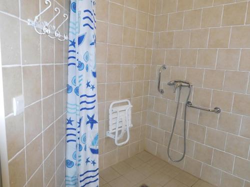 This photo about La Maison de Nicolas au Clos des Guibouleraies shared on HyHotel.com