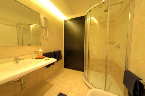 This photo about Hotel Lamosa shared on HyHotel.com