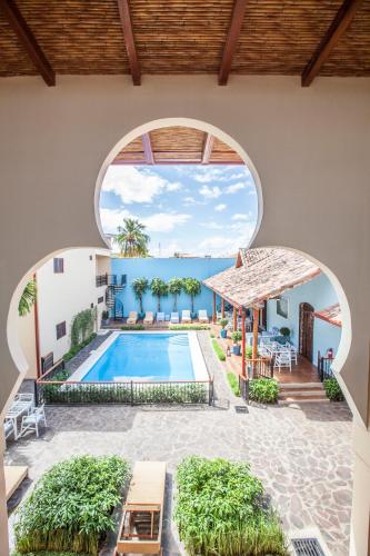 Экстерьер, Hotel Plaza Marbella Granada in Гранада Экстерьер, Hotel Plaza Marbella Granada in Гранада