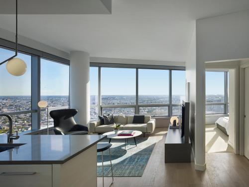 AKA University City near Régészeti és Antropológiai Egyetemi Múzeum AKA University City near Régészeti és Antropológiai Egyetemi Múzeum