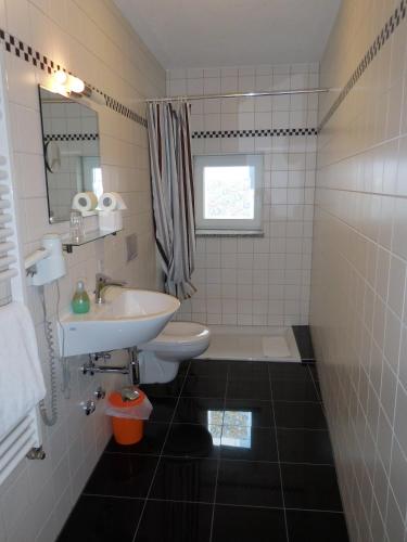 This photo about Kaiserhof Hotel Sonne shared on HyHotel.com