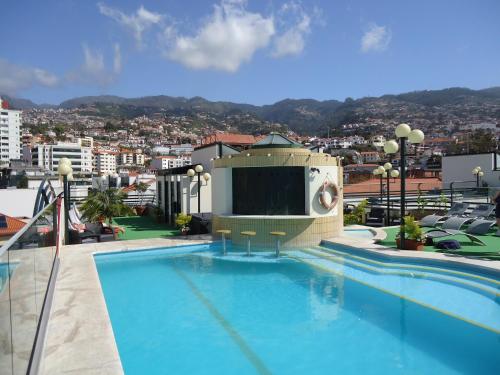 Piscina, Hotel Windsor in Ilha da Madeira Piscina, Hotel Windsor in Ilha da Madeira