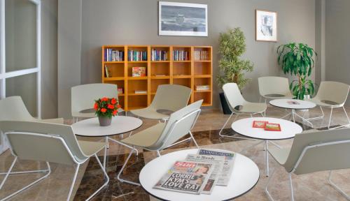 Aparthotel Cye Holiday Centre, Salou, Tarragona - HotelesBaratos.com