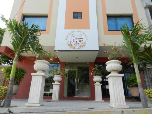 Előcsarnok, Hotel San Francisco in Espinal Előcsarnok, Hotel San Francisco in Espinal