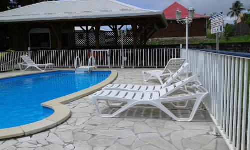 Swimming pool, Gites VASSEAUX in Capesterre-Belle-Eau Swimming pool, Gites VASSEAUX in Capesterre-Belle-Eau