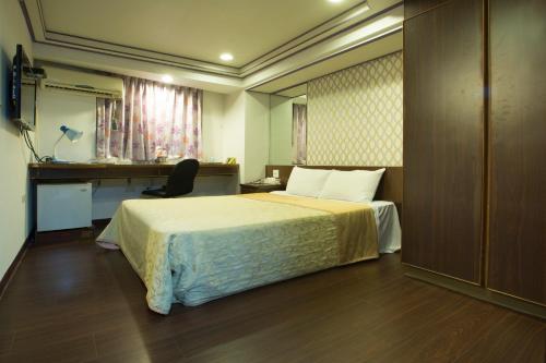 This photo about Chief Hotel shared on HyHotel.com