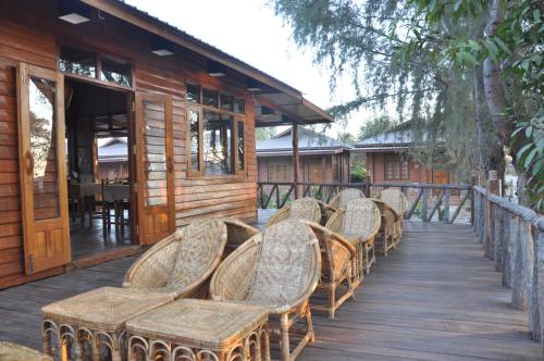 Lobby, Trinity Family Inn in Inle Lake Lobby, Trinity Family Inn in Inle Lake