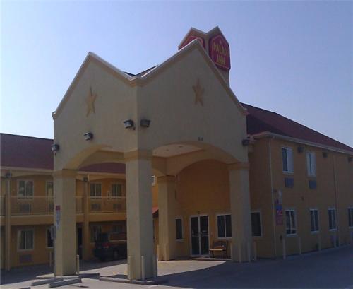 在meiguo.com看到的Scottish Inns Suites East Sam Houston Pkwy North的介绍图片