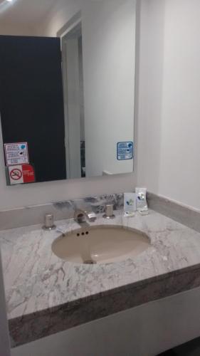 Bathroom, Hotel Atenas Plaza in Iztapalapa-Wholesale Markets Bathroom, Hotel Atenas Plaza in Iztapalapa-Wholesale Markets