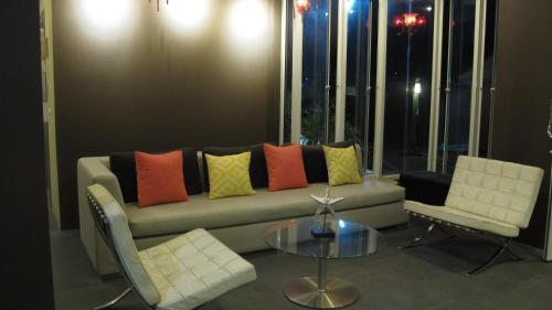 U アパートメント16