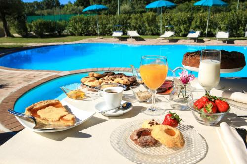 Food and beverages, Alghero Resort Country Hotel & Spa in Alghero Waterfront Food and beverages, Alghero Resort Country Hotel & Spa in Alghero Waterfront