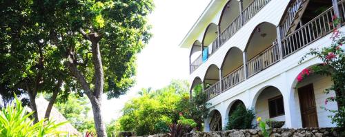 Hotel Colibri Hill Resort