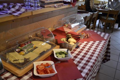 Їжа та напої, Brauhaus Gummersbach GmbH in Gummersbach Їжа та напої, Brauhaus Gummersbach GmbH in Gummersbach