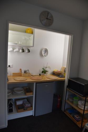 Kitchen, Rojan's Roost in Northwood Kitchen, Rojan's Roost in Northwood