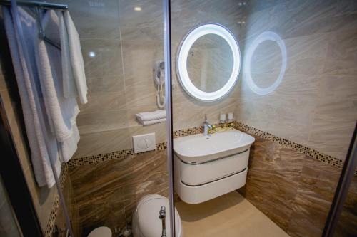 This photo about Alex Aqua shared on HyHotel.com