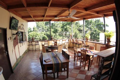 Balkon/teras, We Travel Hostel in Moshi Balkon/teras, We Travel Hostel in Moshi