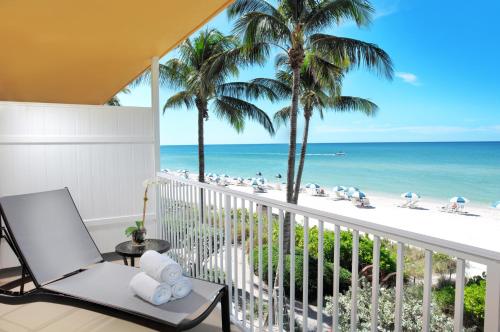Balcony/terrace, LaPlaya Beach & Golf Resort in Naples (FL) Balcony/terrace, LaPlaya Beach & Golf Resort in Naples (FL)
