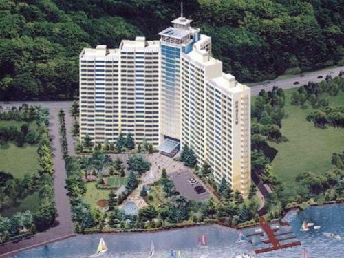 This photo about Weihai Di Zhong Shan Hotel shared on HyHotel.com