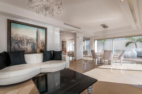 Cosytal Villa in Herzliya Cosytal Villa in Herzliya