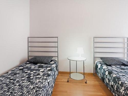 Hotel R4D Nice Apartment near Arc Triomf