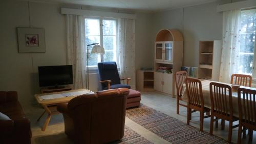 Kemppaalan Maatilalomat Hyrynsalmi in Hyrynsalmi Kemppaalan Maatilalomat Hyrynsalmi in Hyrynsalmi